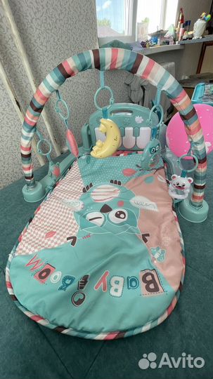 Развивающий коврик с пианино