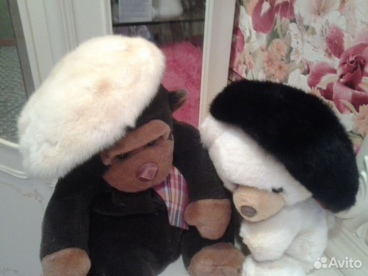 Мягкие береты из цельной норки