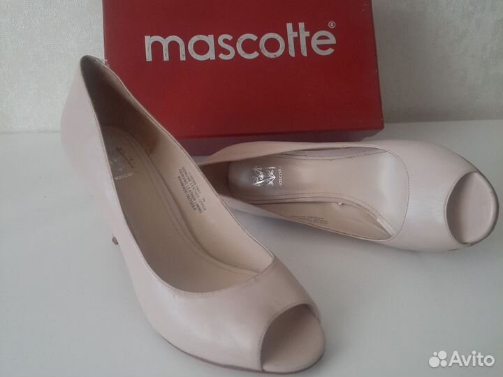 Босоножки женские 39 размер