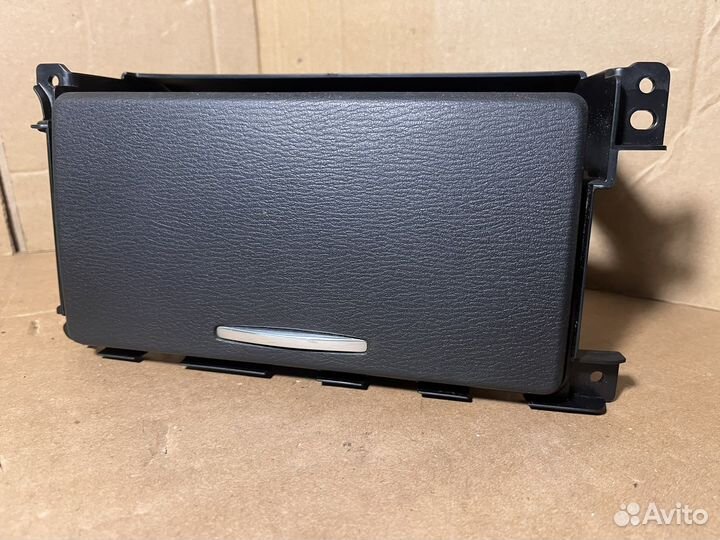 Корпус подстаканник Mazda 6 Gj