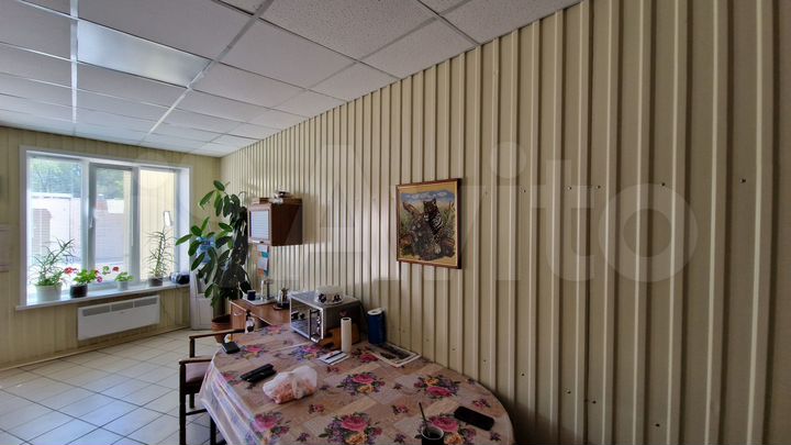 Производственно-складская база, 360 м²