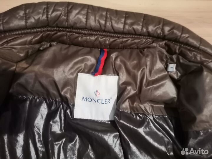 Женский пуховик Moncler (42-44)