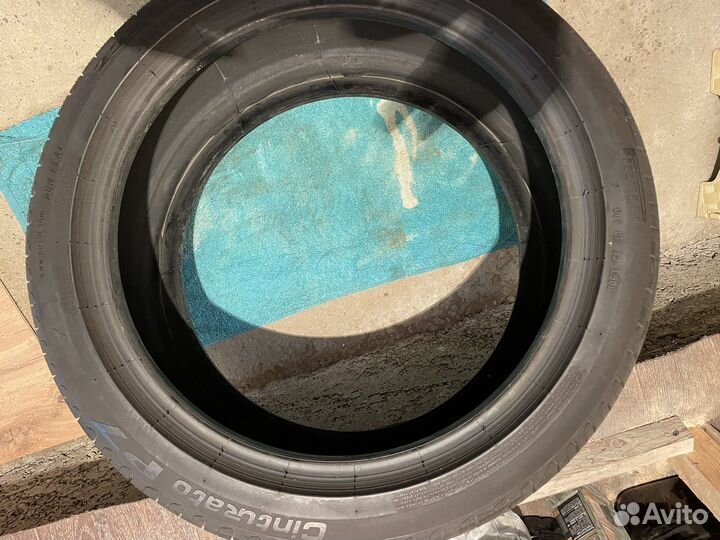 Pirelli Cinturato P7 255/40 R18