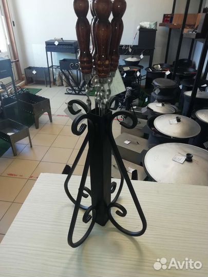 Шампурница подставка для шампуров