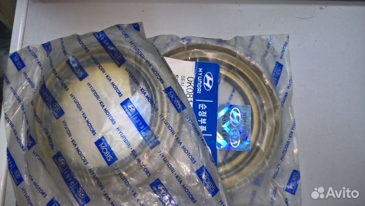 Сальник передней ступицы внутренний Sportage Reton