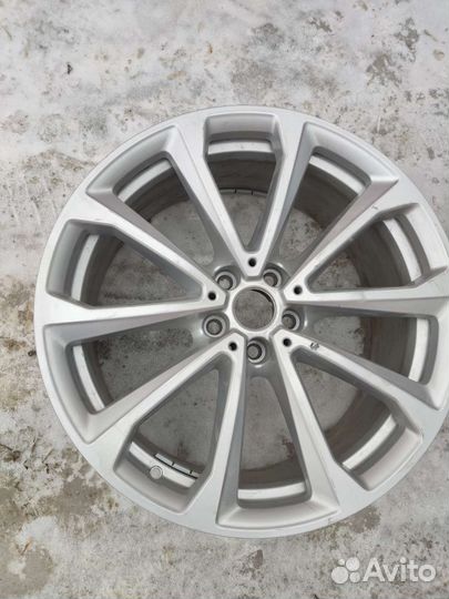 1 литой диск R20 BMW X7 G07 750 стиль