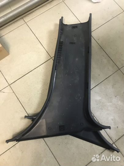 Обшивка средней стойки мазда 3