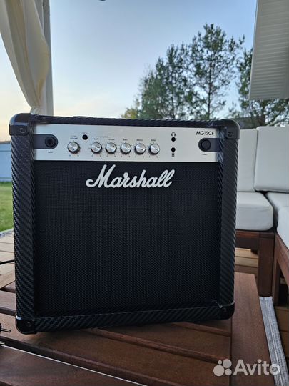 Комбоусилитель Marshall mg15 cf
