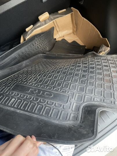 Комплект Автомобильные коврики киа рио