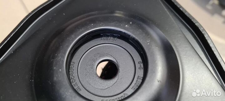 Опора амортизатора верхняя (чашка) Mitsubishi 9