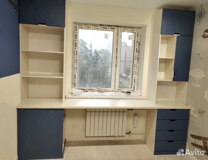 Рабочая зона у окна