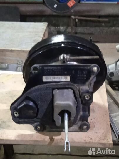 Вакуумный усилитель тормозов АКПП, пежо-607