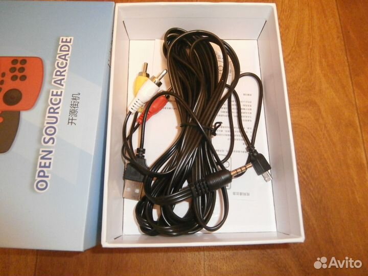 Карманная приставка Сега,Денди,snes 16 бит 500 игр