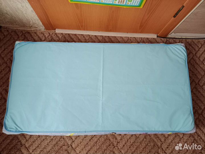 Матрас детский 120*60 бу + наматрасник