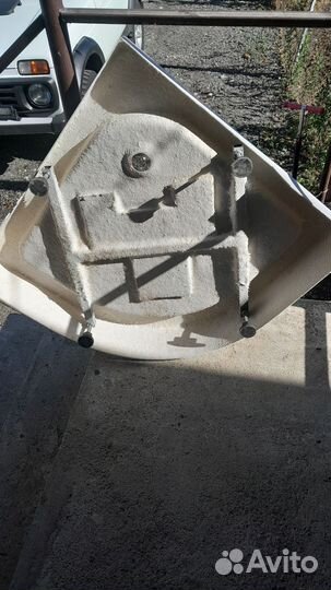 Душевой поддон 80х80