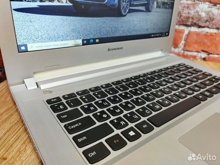 Игровой ноутбук Lenovo с процессором i5 и 2 видео