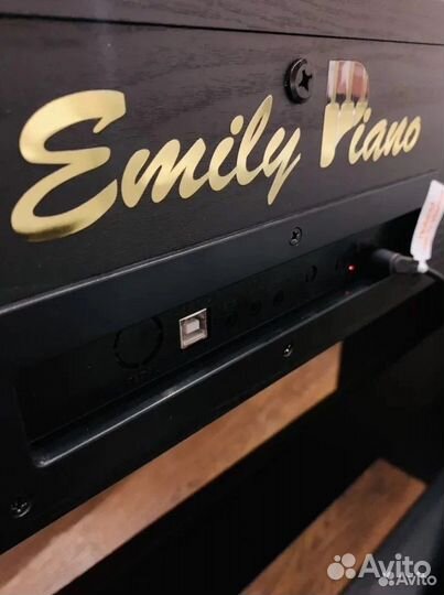 Цифровое Пианино + Банкетка (богатый комплект)