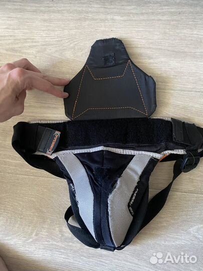 Вратарский ошейник и ракушка