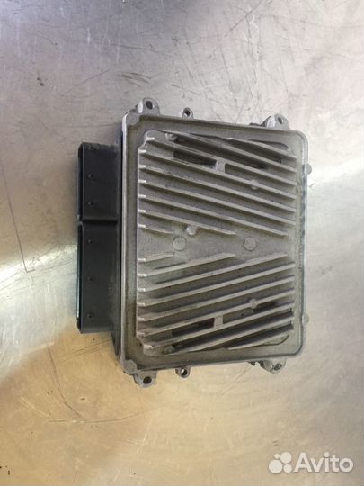 Блок управления двигателя mercedes CLS W219 M272