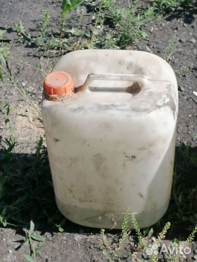 Канистра пластиковая
