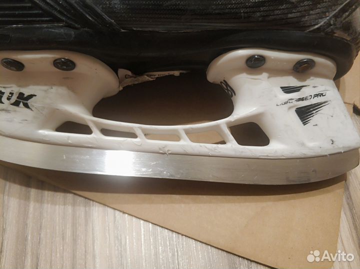 Продам детские коньки vapor 1 x,размер 9 Y