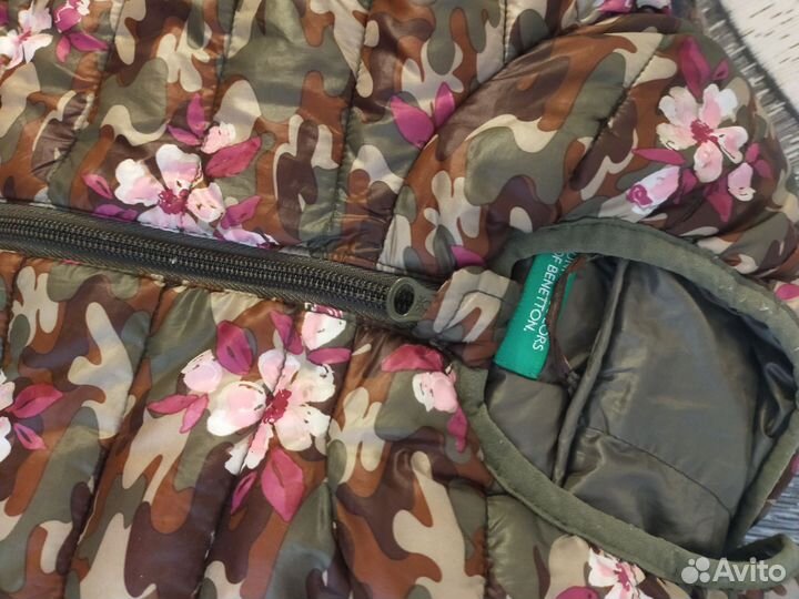 Детские демисезонные куртки девочкам Benetton