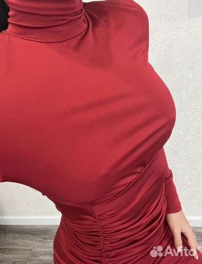 Красное платье мини элегантное