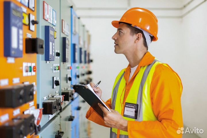 Слесарь кипиа