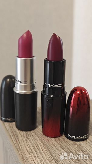 Помада mac новая