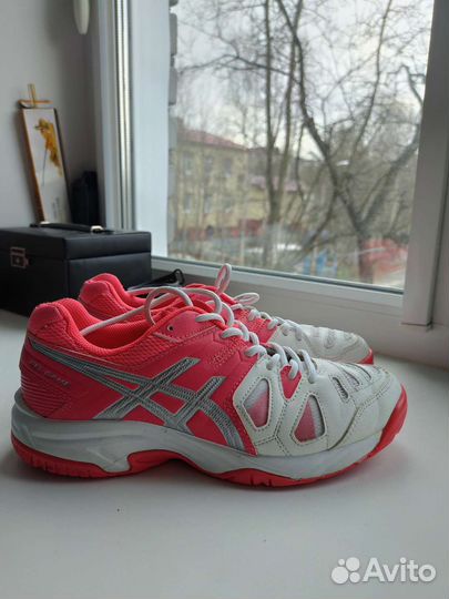 Кроссовки asics 35,5р