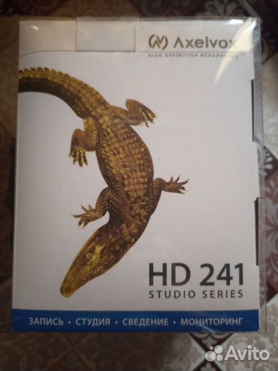 Axelvox HD 241 полуоткрытые проводные наушники