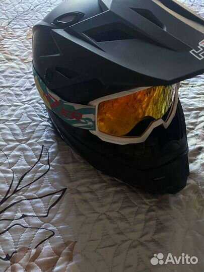 Шлем Hizer