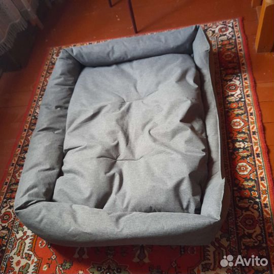 Лежанка для крупных собак