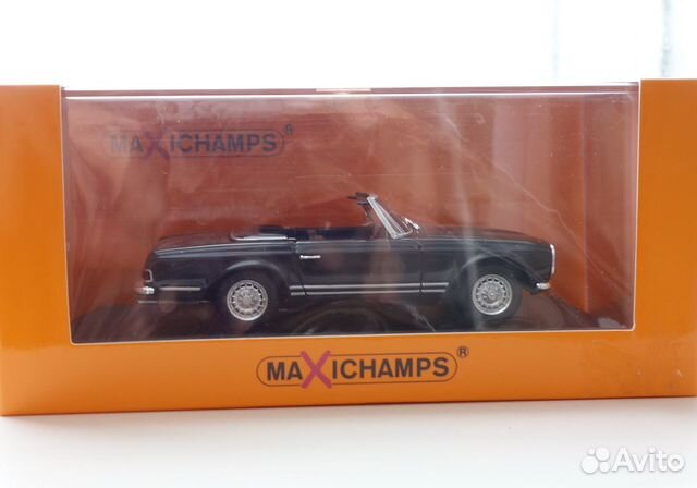 Mercedes-Benz 230SL Серый Maxichamps 1/43