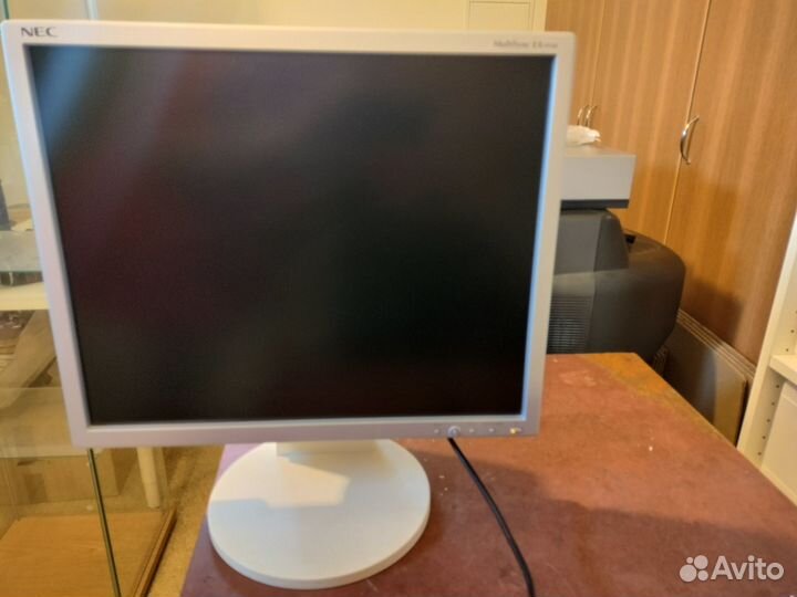 Монитор NEC MultiSync EA191M