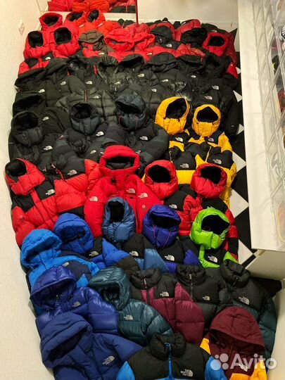 Пуховики The North Face Baltoro / Nuptse 700