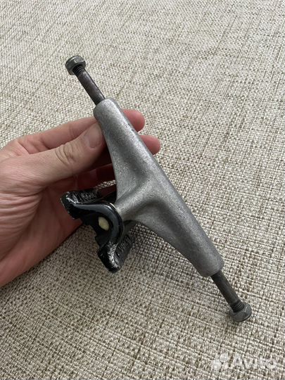 Подвески для скейтборда virus