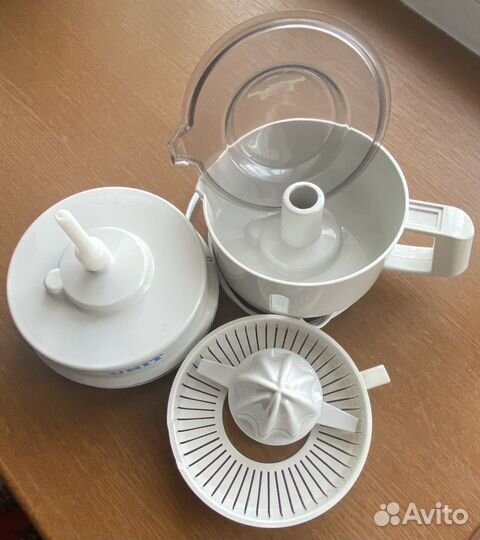 Соковыжималка электрическая