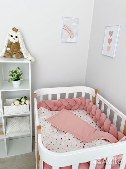 Комплект в детскую кроватку (под заказ)