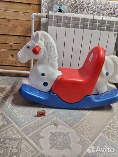 Качалка лошадь