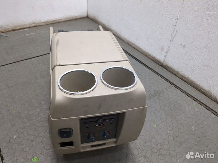 Консоль салона Lincoln Navigator, 2013