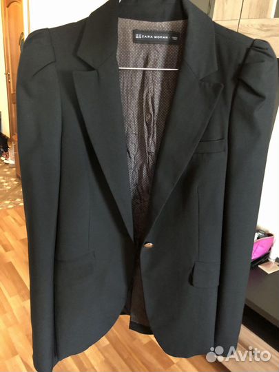 Пиджак женский zara XS