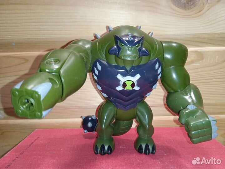 Игрушка Ультрагумангозавр Бен Тен 10