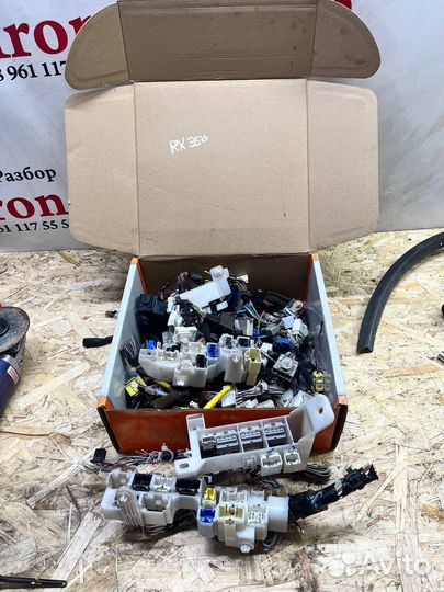 Проводка фишки Lexus rx3 350 09-15 Лексус рх3