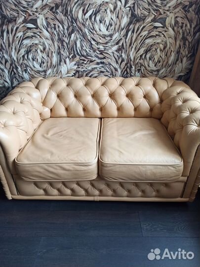 Кожаный диван бу