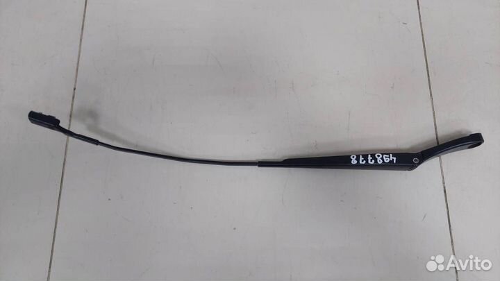 Поводок стеклоочистителя передний правый Skoda Rap