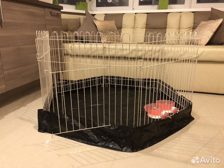 Вольер, клетка для животных белый