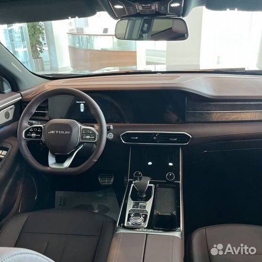 Jetour X70 Plus 1.6 AMT, 2024