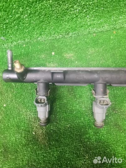 Форсунка топливная Kia Sephia 2 седан 1.6 2003