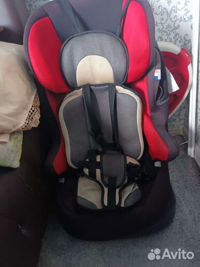 Детское автокресло